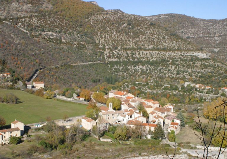 Village du Gard